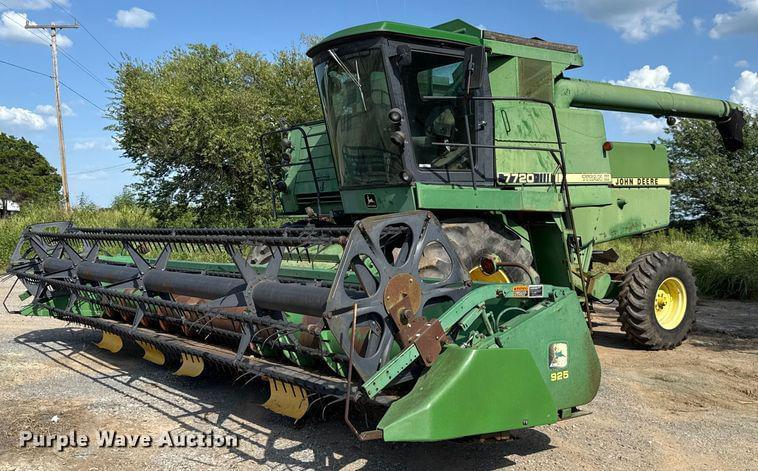 Image of John Deere 7720 Titan II Primary image