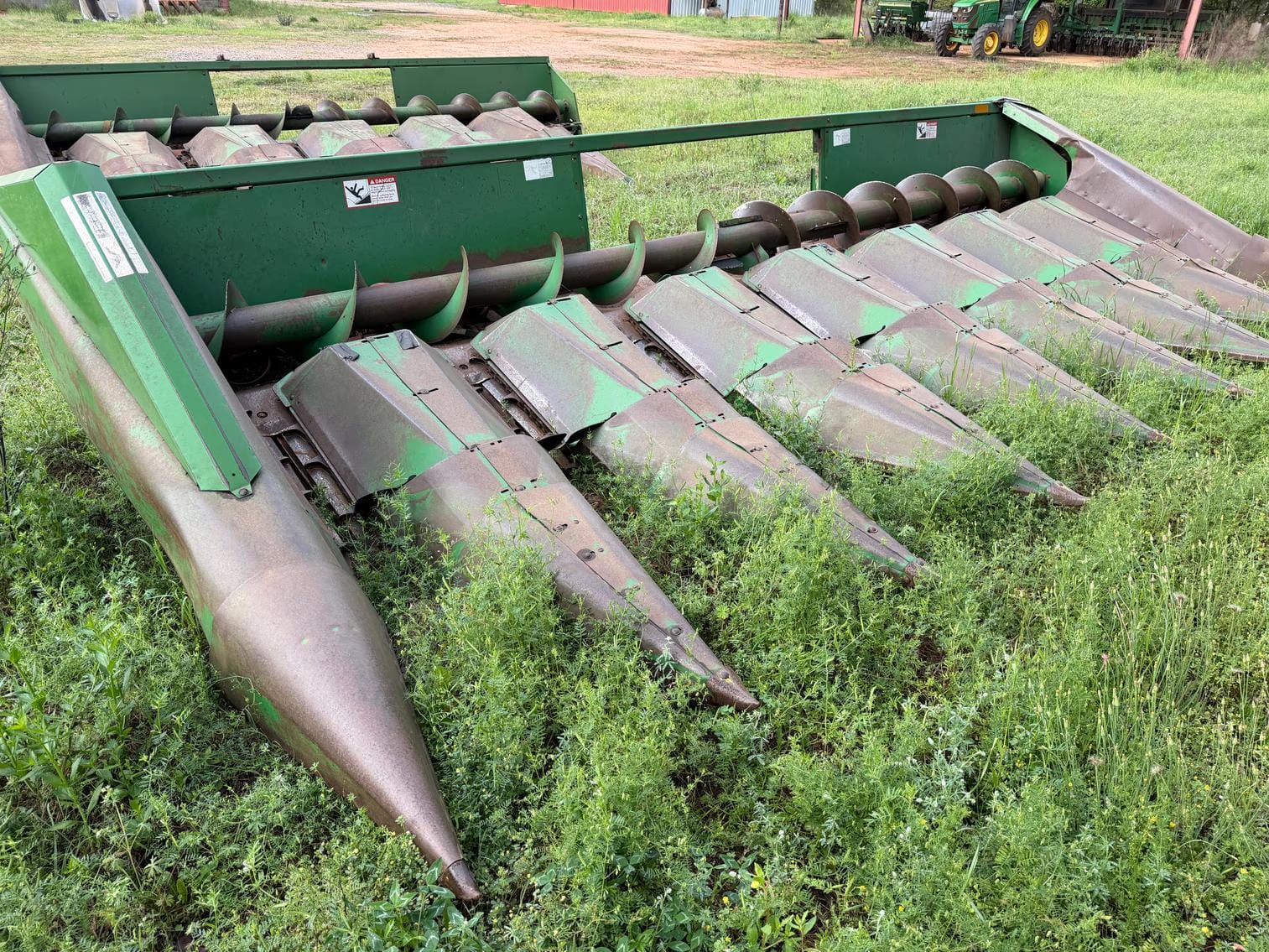 1987 John Deere 843 Equipment Image0