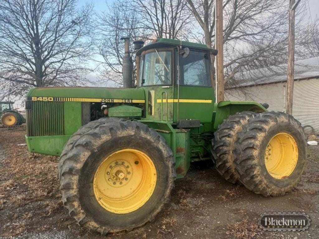 1987 John Deere 8450 Equipment Image0
