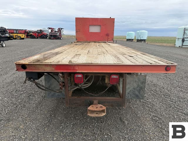 Image of Kenworth T600 equipment image 3