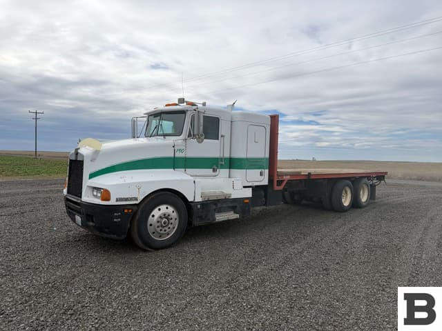 Image of Kenworth T600 equipment image 1