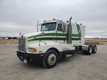 Main image Kenworth T600