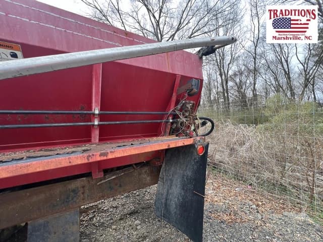 Image of Kenworth T600 equipment image 2