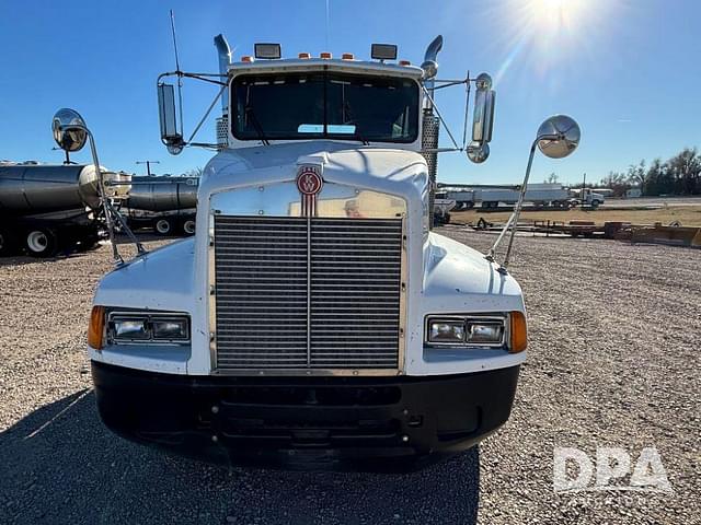 Image of Kenworth T600A equipment image 2