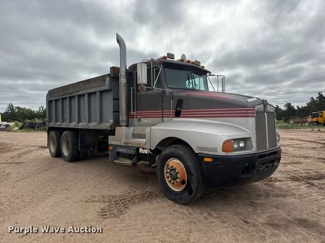 Image of Kenworth T600A equipment image 2
