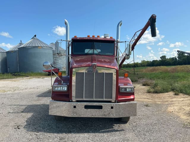 Image of Kenworth T800 equipment image 2