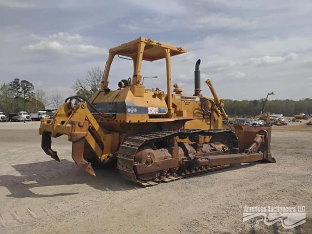 Image of Komatsu D58E equipment image 4