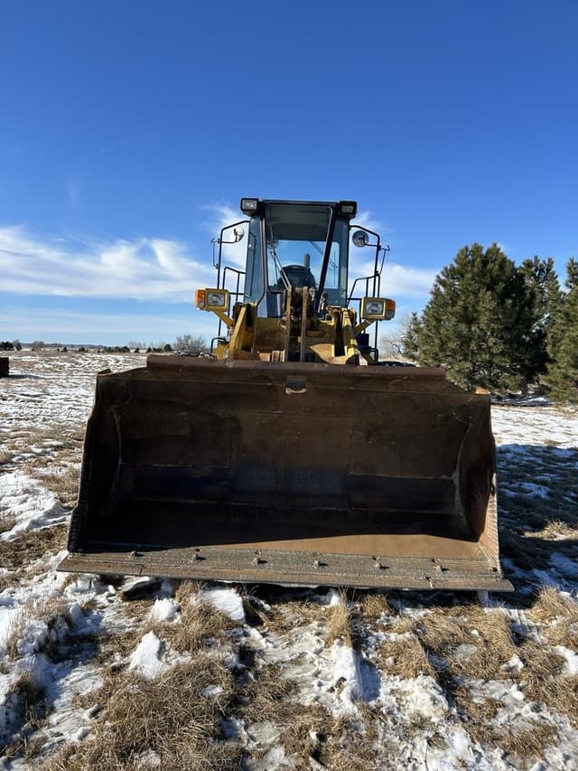 Image of Komatsu WA300 equipment image 1