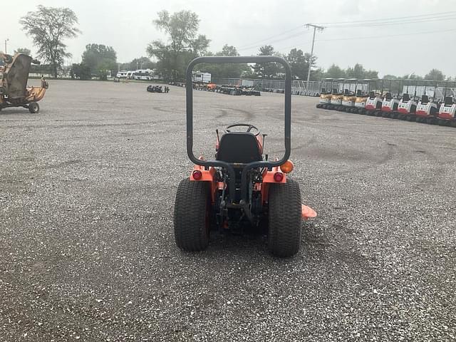 Image of Kubota B5200 equipment image 1