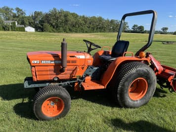 Main image Kubota B8200