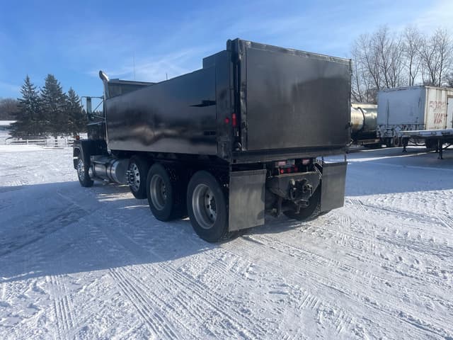 Image of Mack RW713 equipment image 3