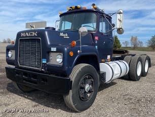 SOLD - 1987 Mack R688ST semi truck Other Equipment with 484,812 mi ...