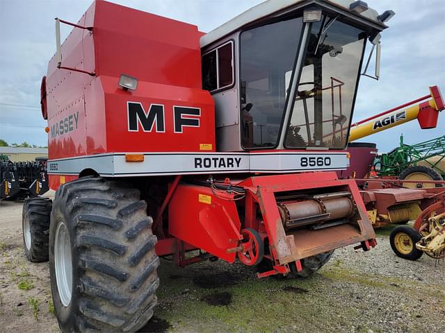 Image of Massey Ferguson 8560 equipment image 2