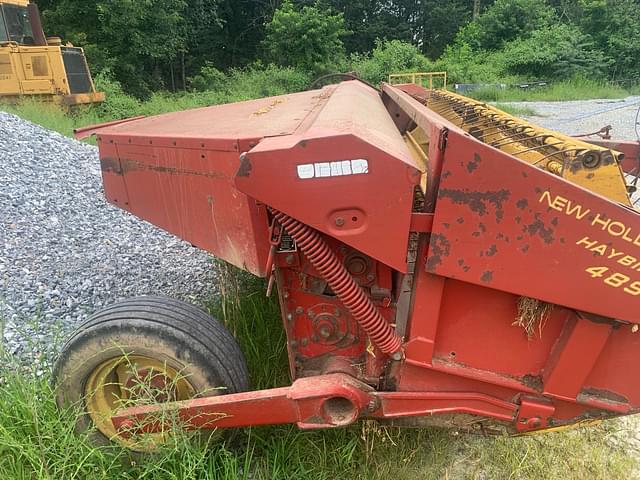 Image of New Holland 489 equipment image 2