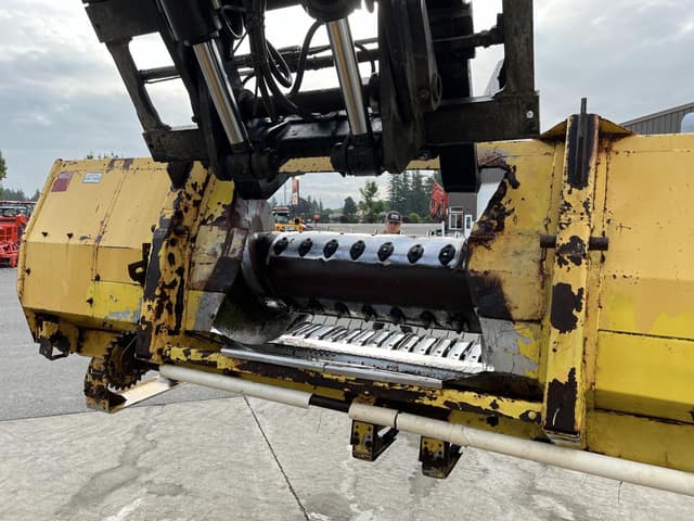 Image of New Holland 919A3 equipment image 2