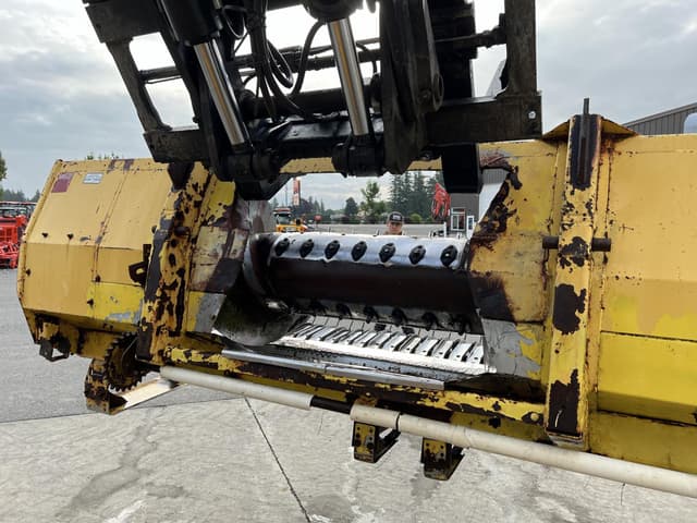 Image of New Holland 919A3 equipment image 2