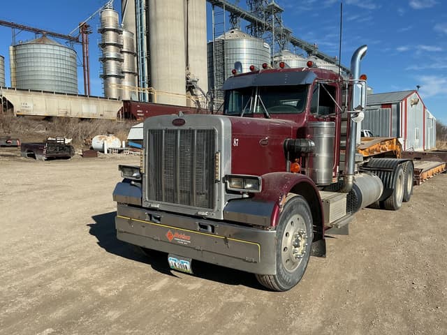 Image of Peterbilt 359 equipment image 3