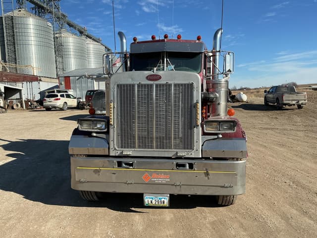 Image of Peterbilt 359 equipment image 4