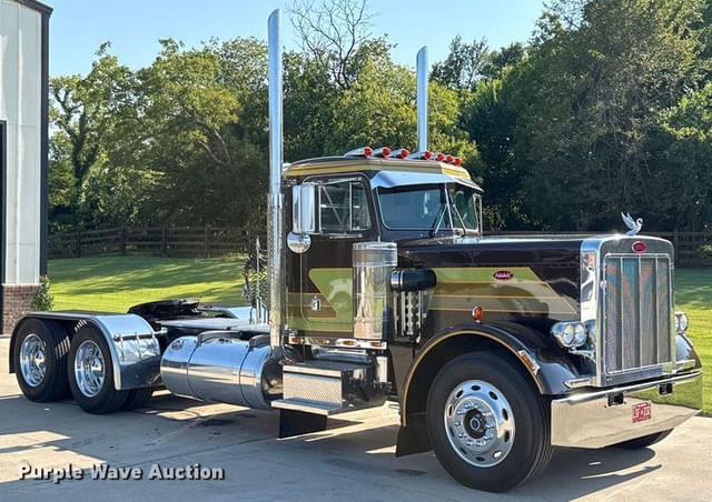 Image of Peterbilt 359 equipment image 2