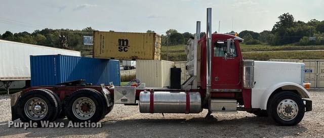 Image of Peterbilt 379 equipment image 3