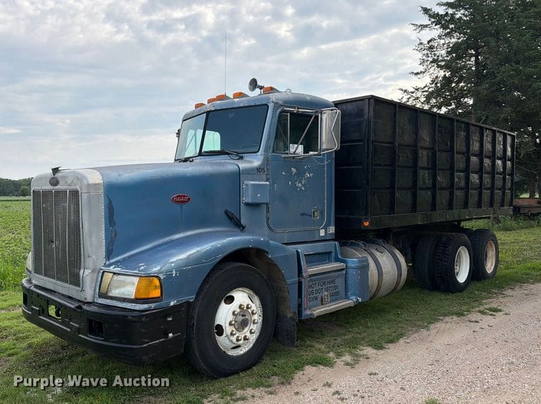 1987 Peterbilt 567 Equipment Image0