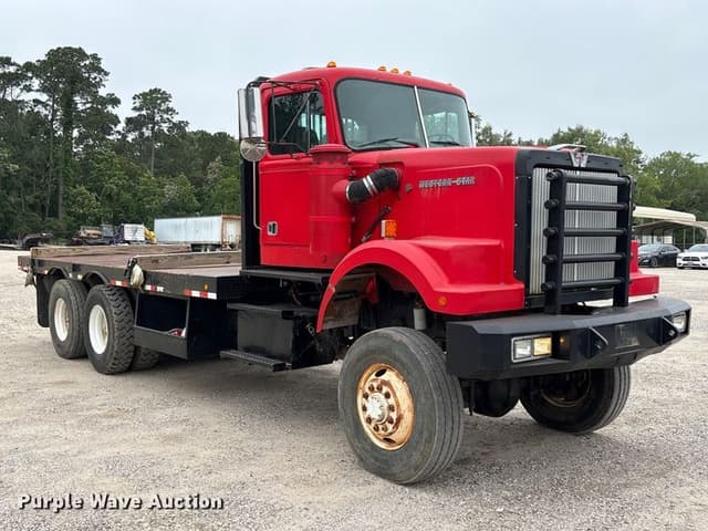 Image of Western Star 4800 equipment image 2