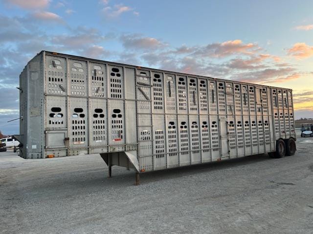 1987 Wilson Undetermined Equipment Image0