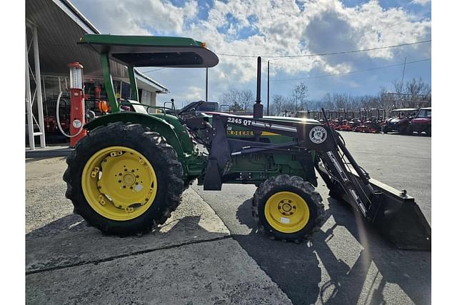 Image of John Deere 950 equipment image 3