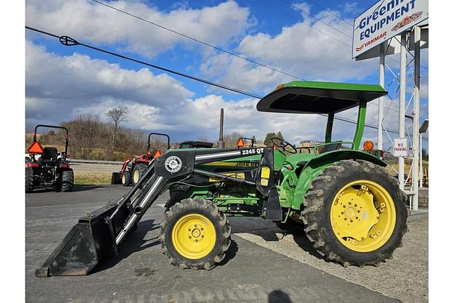 Image of John Deere 950 equipment image 1