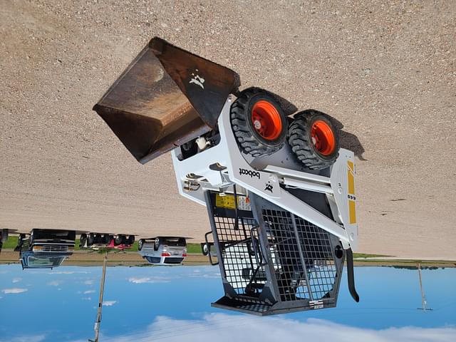 Image of Bobcat 440 equipment image 1