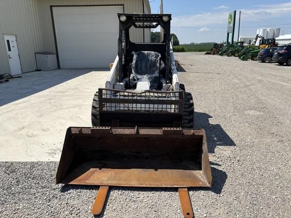 Image of Bobcat 843 equipment image 1