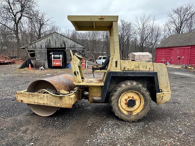 Image of Bomag BW142  equipment image 1