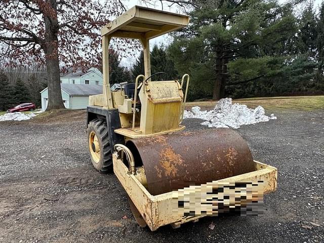 Image of Bomag BW142  equipment image 4