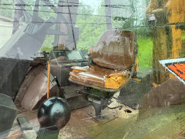 Image of Case 580K equipment image 4