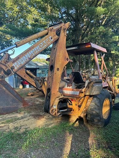 Image of Case 580K equipment image 4