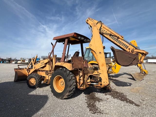 Image of Case 580K equipment image 3