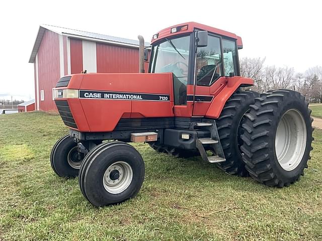 Image of Case IH 7120 equipment image 2