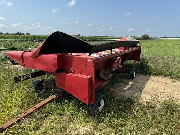 Image of Case IH 1063 equipment image 1