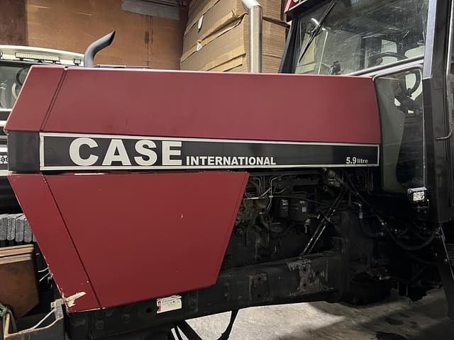 Image of Case IH 1896 equipment image 2