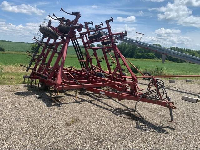 Image of Case IH 4800 equipment image 2