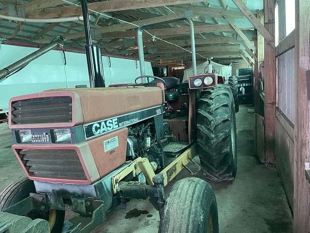 Image of Case IH 585 equipment image 1