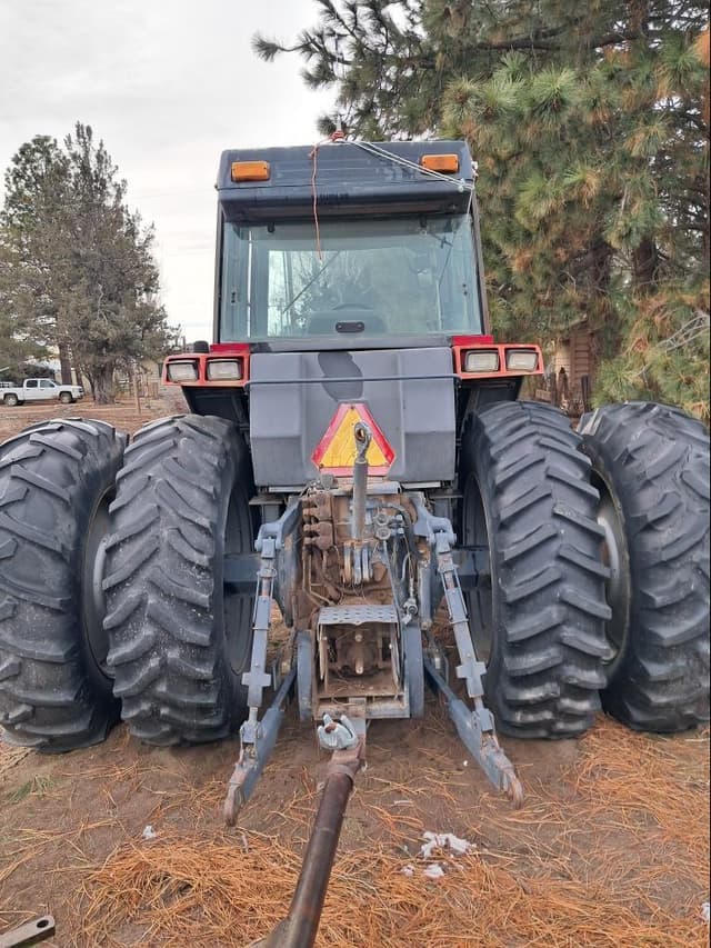 Image of Case IH 7110 equipment image 1