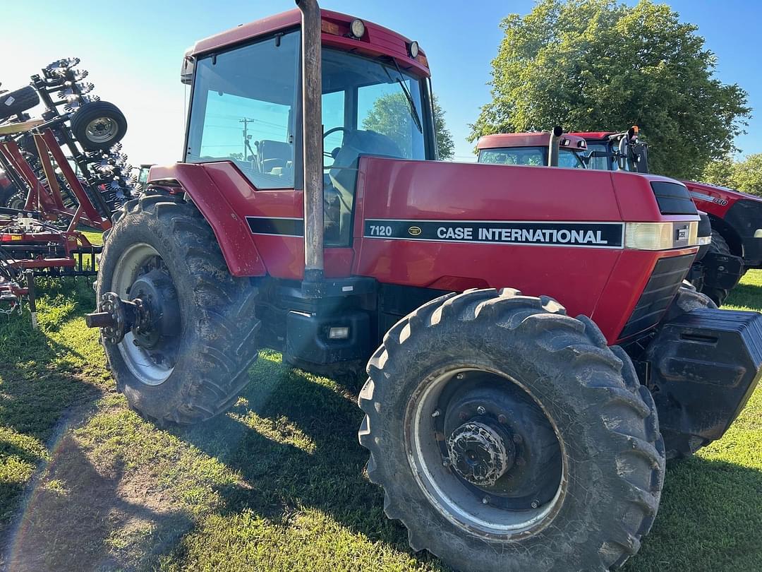 Image of Case IH 7120 Image 1