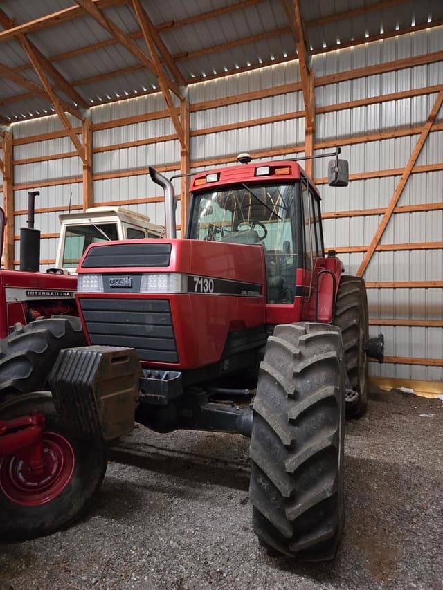 Image of Case IH 7130 equipment image 1