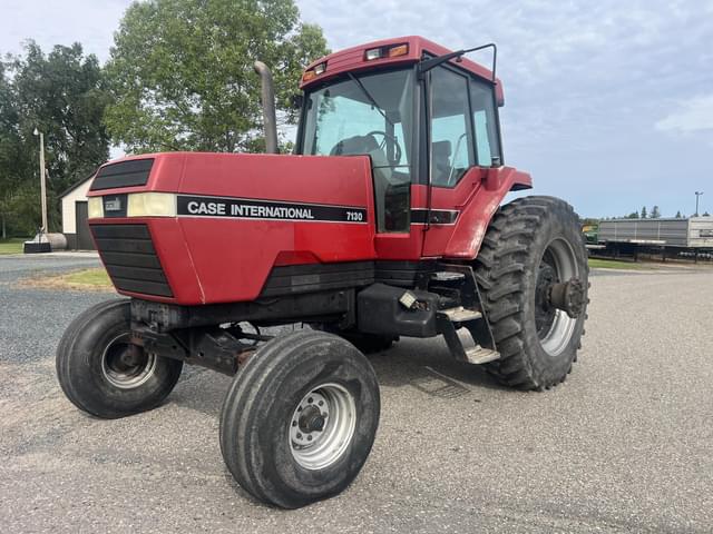 Image of Case IH 7130 equipment image 1