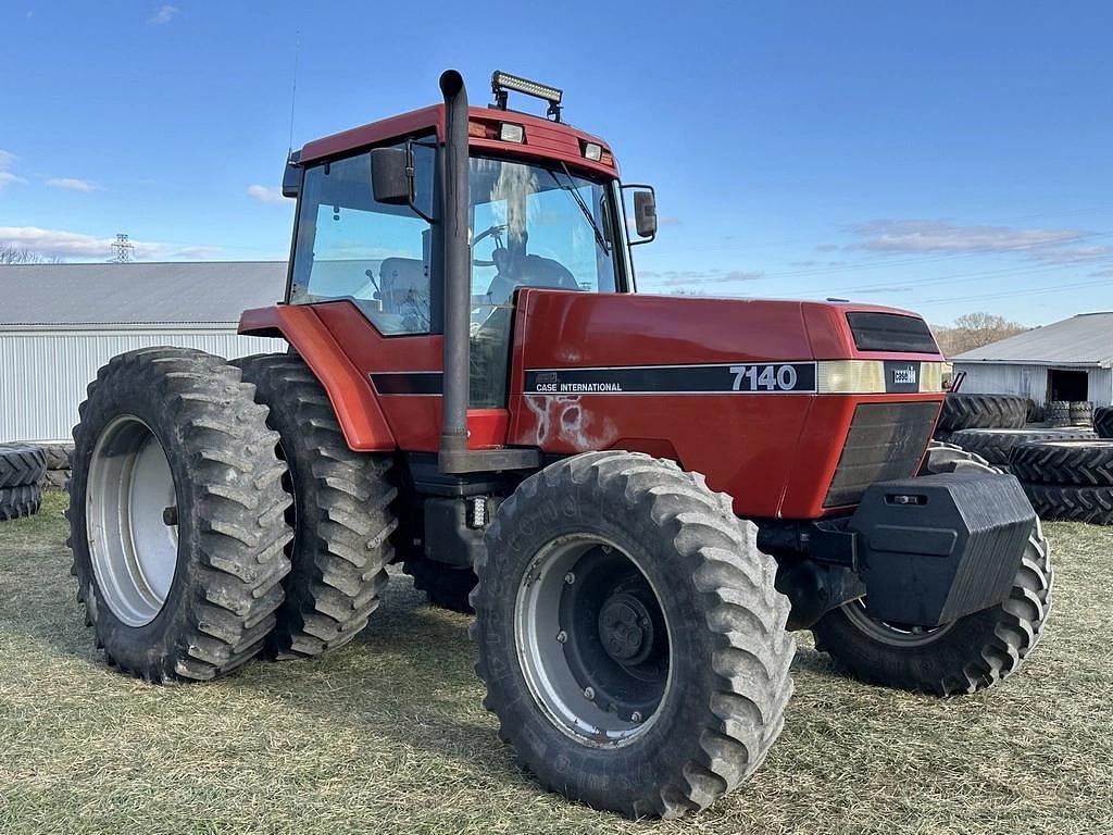 Image of Case IH 7140 Primary image