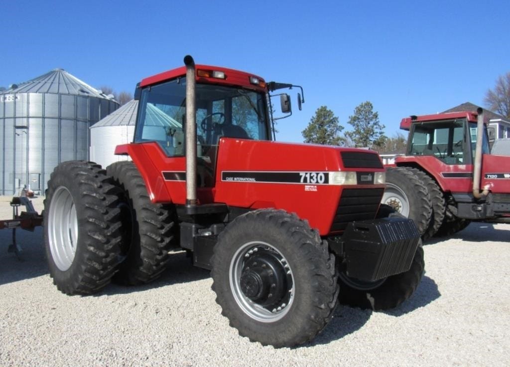 1988 Case IH 7130 Equipment Image0