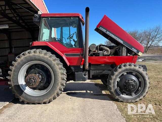 Image of Case IH 7130 equipment image 1