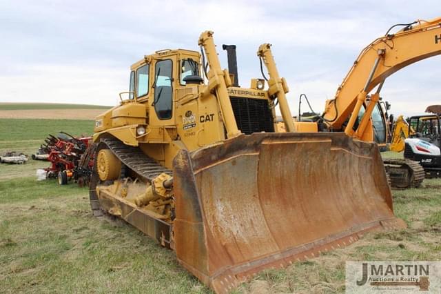 Image of Caterpillar D8L equipment image 1