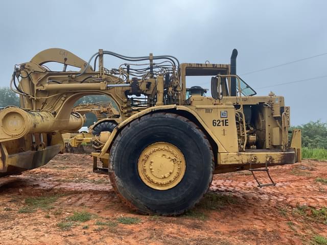 Image of Caterpillar 621E equipment image 3